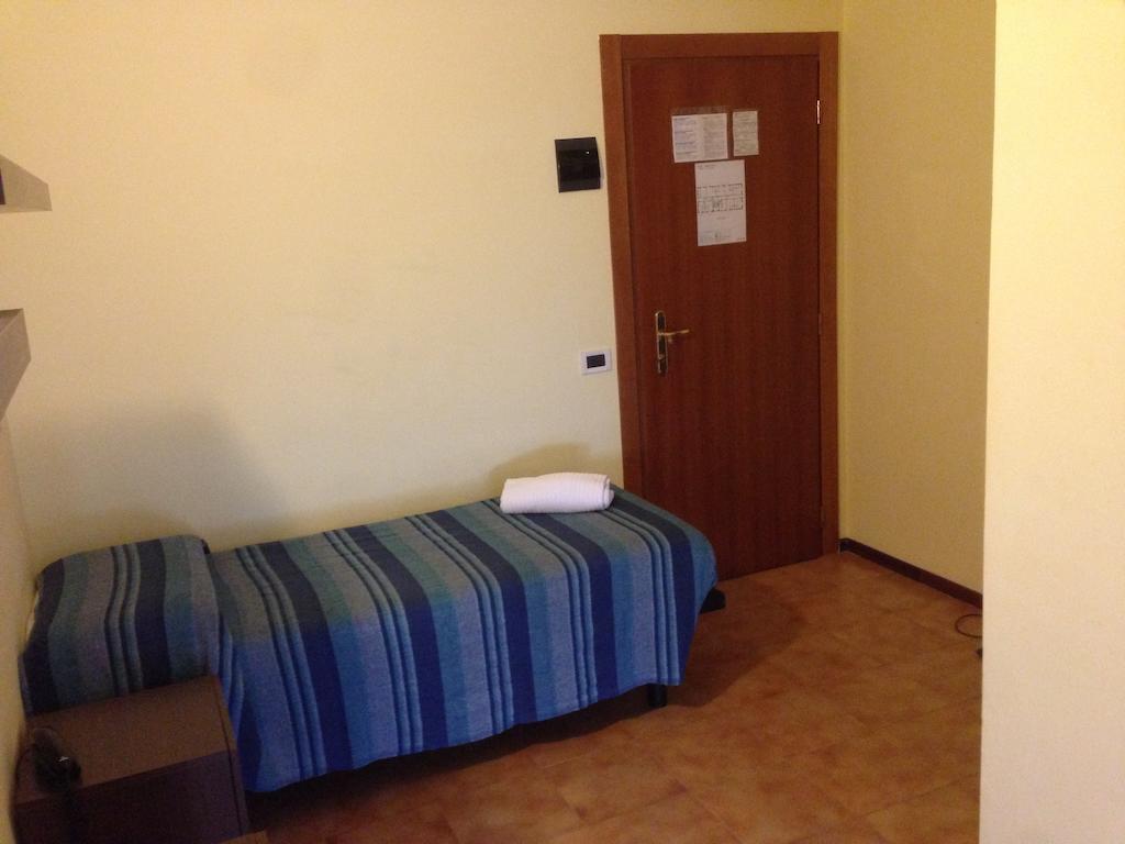 Hotel Ambasciata Cesenatico Habitación foto